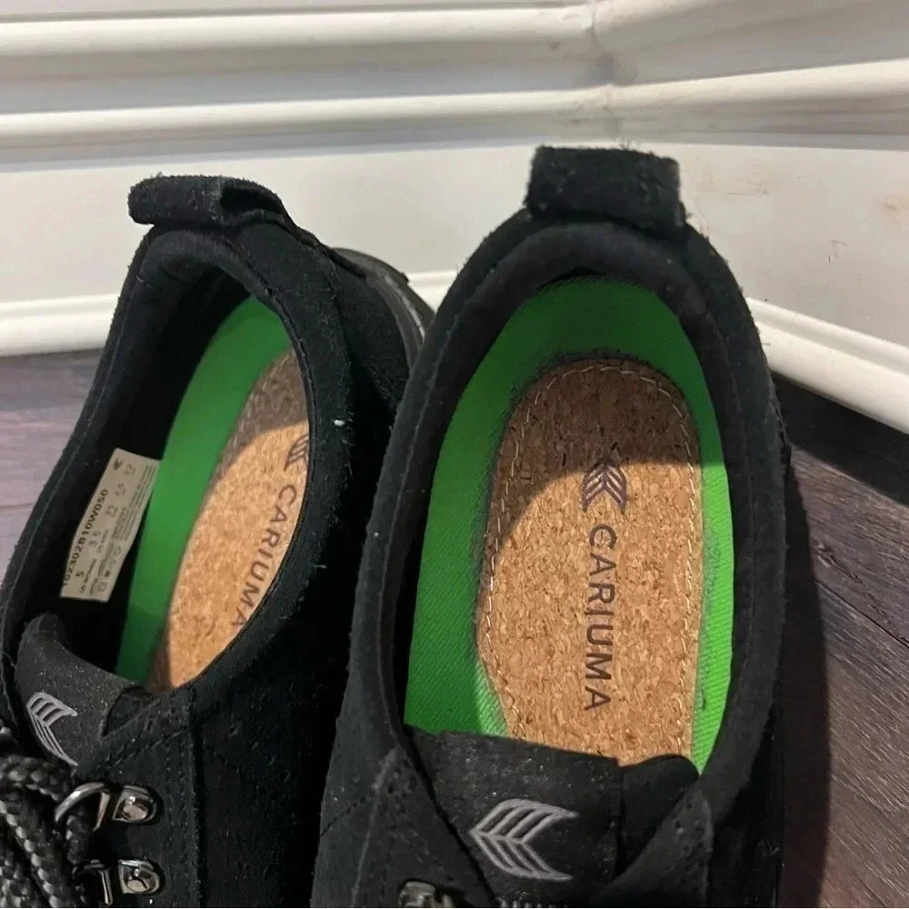 Cariuma OCA Low Speed Hooks All Black Suede Unisex Women’s 5 Men’s 3.5 - Picture 6 of 9